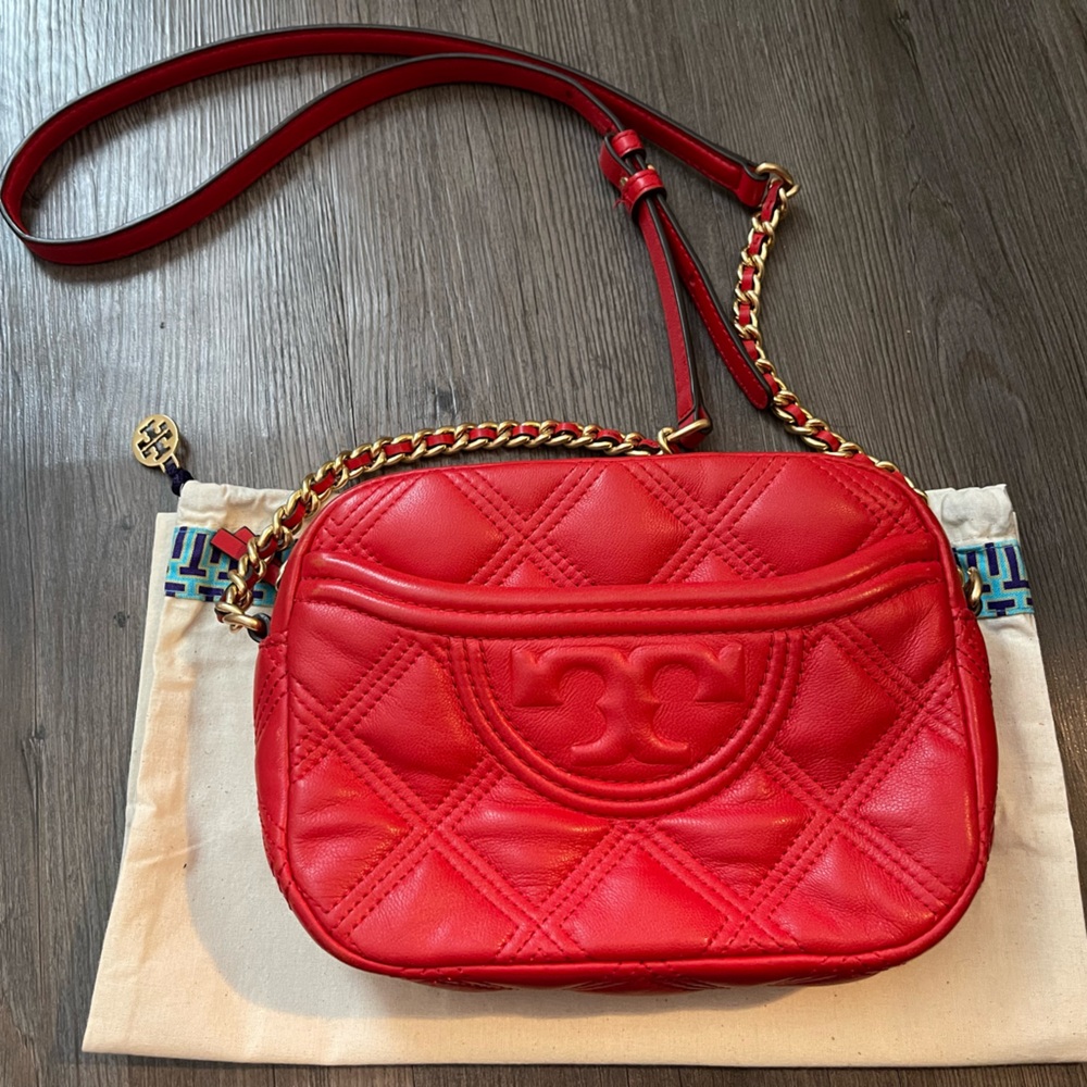 Tory Burch red fleming small Crossbody purse - Picture 8 of 11